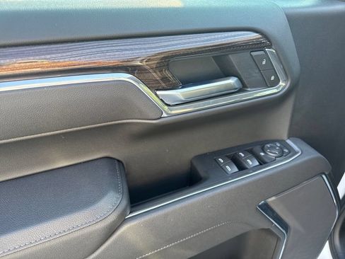 Used 2025 Chevrolet Silverado 1500 RST AWD/4WD image 14