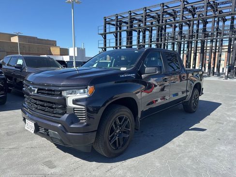 Used 2022 Chevrolet Silverado 1500 RST image 1