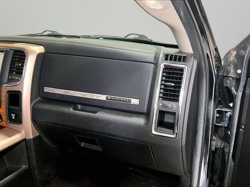 Used 2013 RAM 1500 Laramie Longhorn w/ Convenience Group AWD/4WD image 25