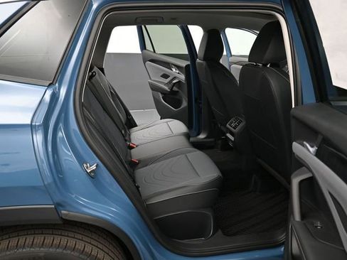 New 2026 Volkswagen Tiguan SE AWD/4WD image 13