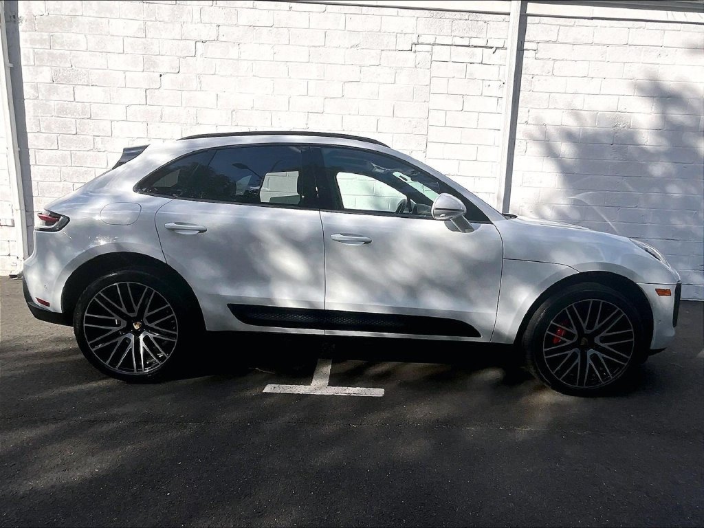 Certified 2026 Porsche Macan S AWD/4WD image 6