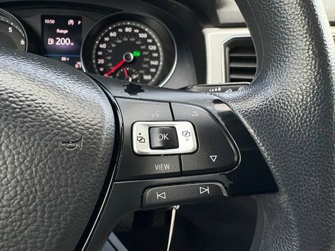 Used 2019 Volkswagen Atlas S image 26