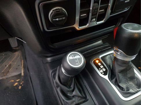 Certified 2021 Jeep Wrangler Unlimited Sport image 20