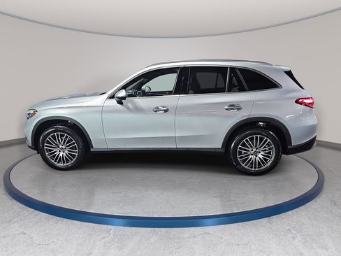 New 2026 Mercedes-Benz GLC 300 image 8