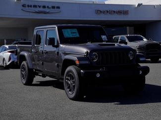 New 2026 Jeep Gladiator Sport AWD/4WD video 2