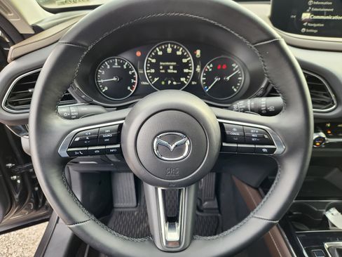 Certified 2025 MAZDA CX-30 AWD 2.5 S w/ Premium Package image 9