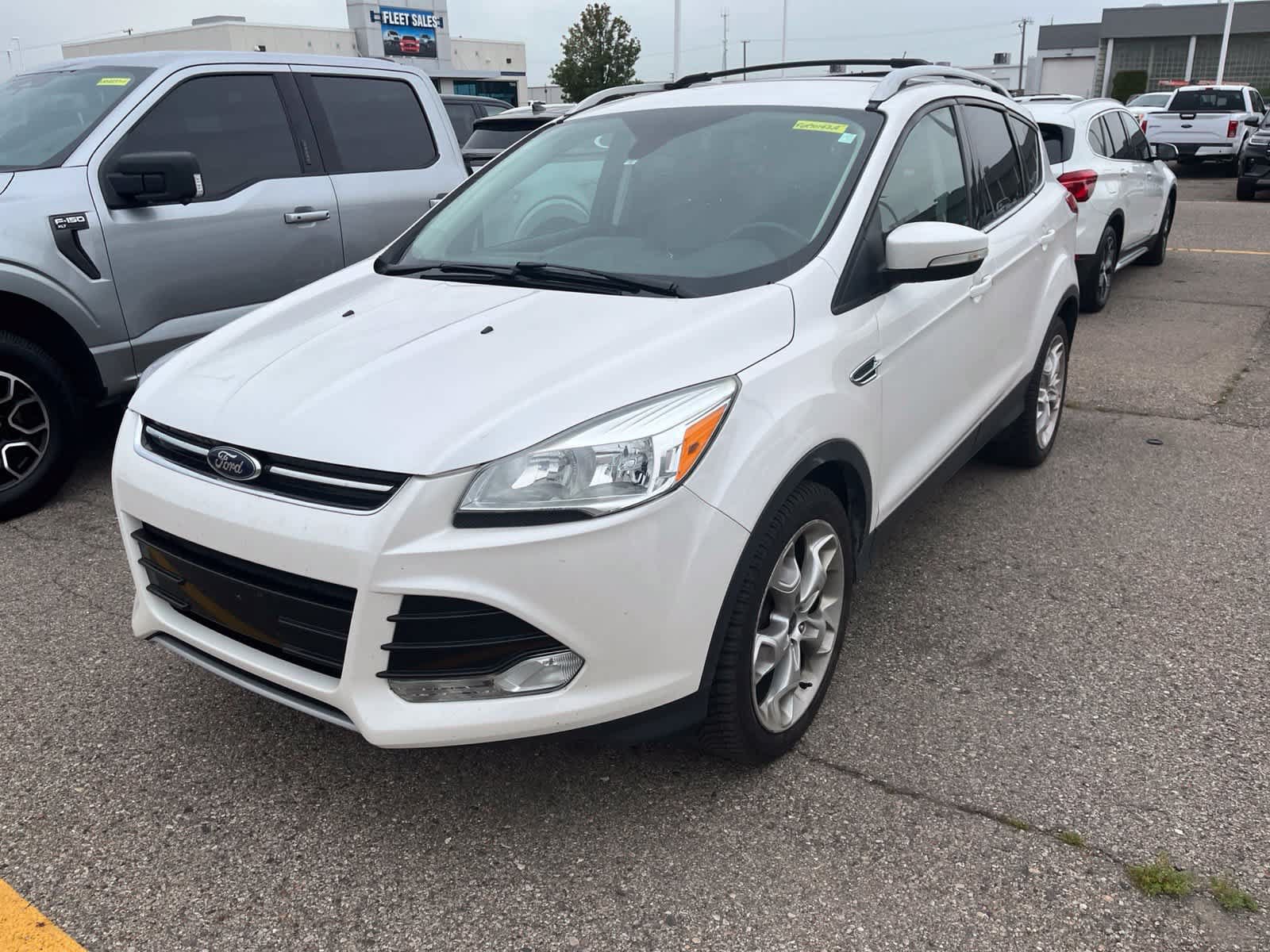 Used 2015 Ford Escape Titanium FWD image 1