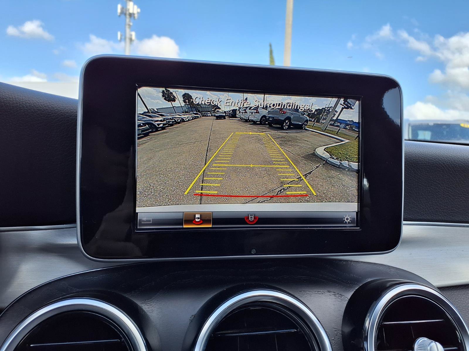 Used 2018 Mercedes-Benz C 300 Sedan image 27