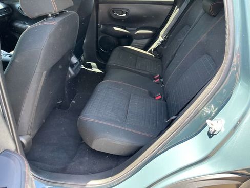 Used 2025 Honda HR-V Sport image 3
