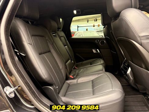 Used 2019 Land Rover Range Rover Sport HSE AWD/4WD image 34