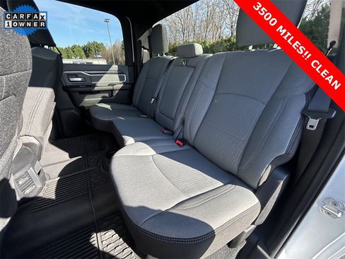 Used 2023 RAM 2500 Big Horn w/ Level 1 Equipment Group image 17