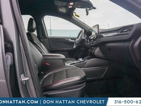 Used 2024 Ford Escape ST-Line image 25