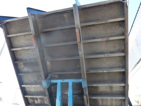 Used 2023 Ford F350 XLT image 23