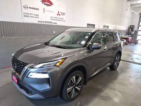 Used 2021 Nissan Rogue SL AWD/4WD image 7