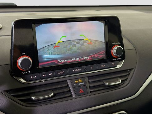 Used 2021 Nissan Altima 2.5 S w/ Driver Assist Package image 17