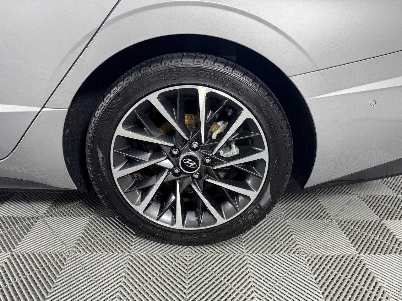 Used 2023 Hyundai Sonata Limited FWD image 38