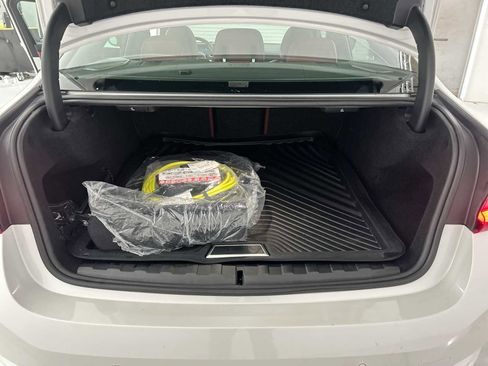 Used 2023 BMW 330e xDrive w/ Premium Package image 21