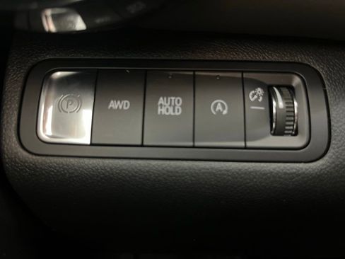 New 2026 Chevrolet Equinox LT w/ Convenience Package II image 28