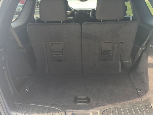 Used 2025 Dodge Durango GT AWD/4WD image 13