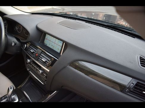 Used 2016 BMW X3 xDrive28i w/ Premium Package image 38