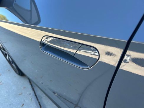 Used 2023 Volkswagen ID.4 Pro image 26