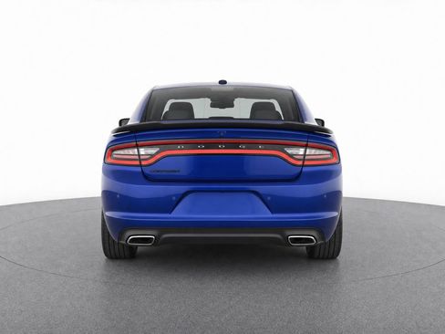 Used 2021 Dodge Charger SXT w/ Blacktop Package RWD image 7