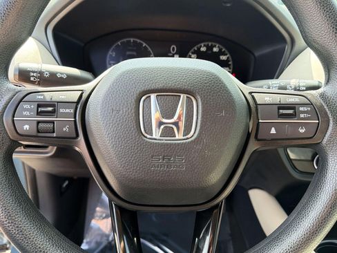 Used 2024 Honda HR-V LX image 14