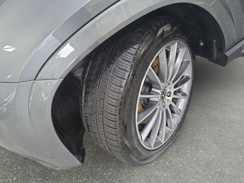 Used 2026 Mercedes-Benz GLE 450 4MATIC image 31