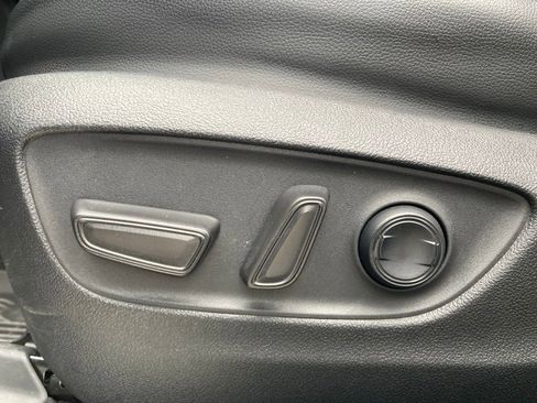 Used 2023 Toyota Highlander XSE image 14