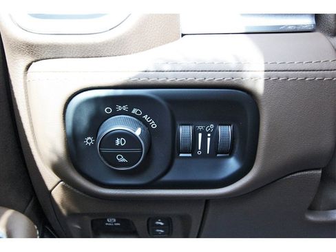 Used 2021 RAM 1500 Limited image 14