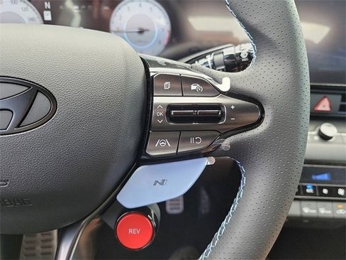 New 2025 Hyundai Elantra N image 5