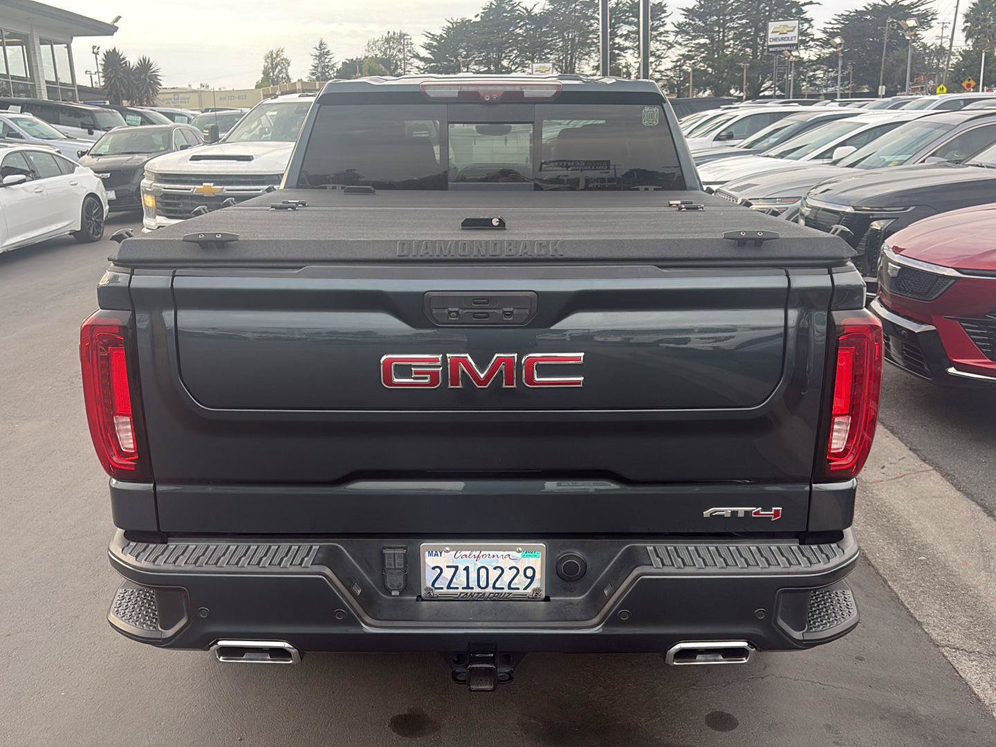 Used 2020 GMC Sierra 1500 AT4 w/ AT4 Premium Package AWD/4WD image 7