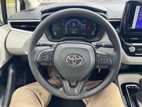 New 2026 Toyota Corolla LE image 15