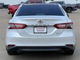 Used 2018 Toyota Camry XLE image 5