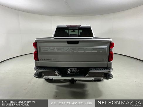 Used 2020 Chevrolet Silverado 1500 LTZ w/ LTZ Texas Edition image 9