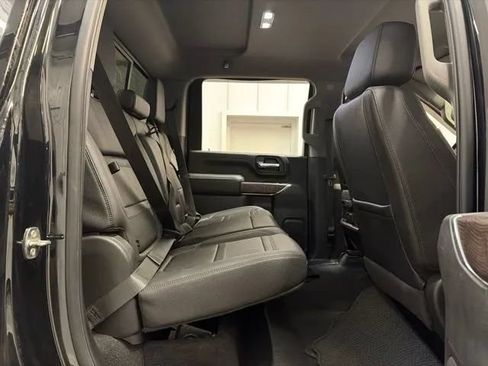 Used 2022 GMC Sierra 2500 Denali AWD/4WD image 16
