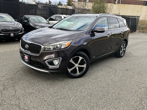Used 2016 Kia Sorento EX image 1