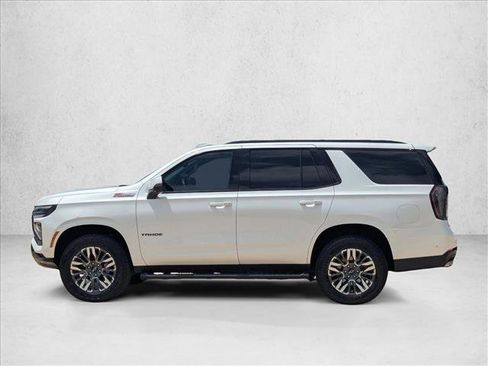 Used 2025 Chevrolet Tahoe Z71 w/ Z71 Off-Road Package AWD/4WD image 9