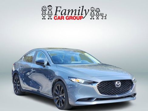 Used 2023 MAZDA MAZDA3 s image 2