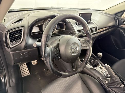 Used 2016 MAZDA MAZDA3 i Sport image 4