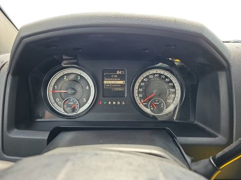 Used 2014 RAM 3500 Tradesman w/ Chrome Appearance Group RWD image 16