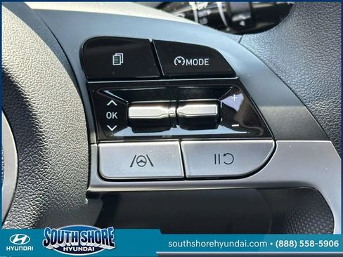 Certified 2023 Hyundai Elantra SEL FWD image 22