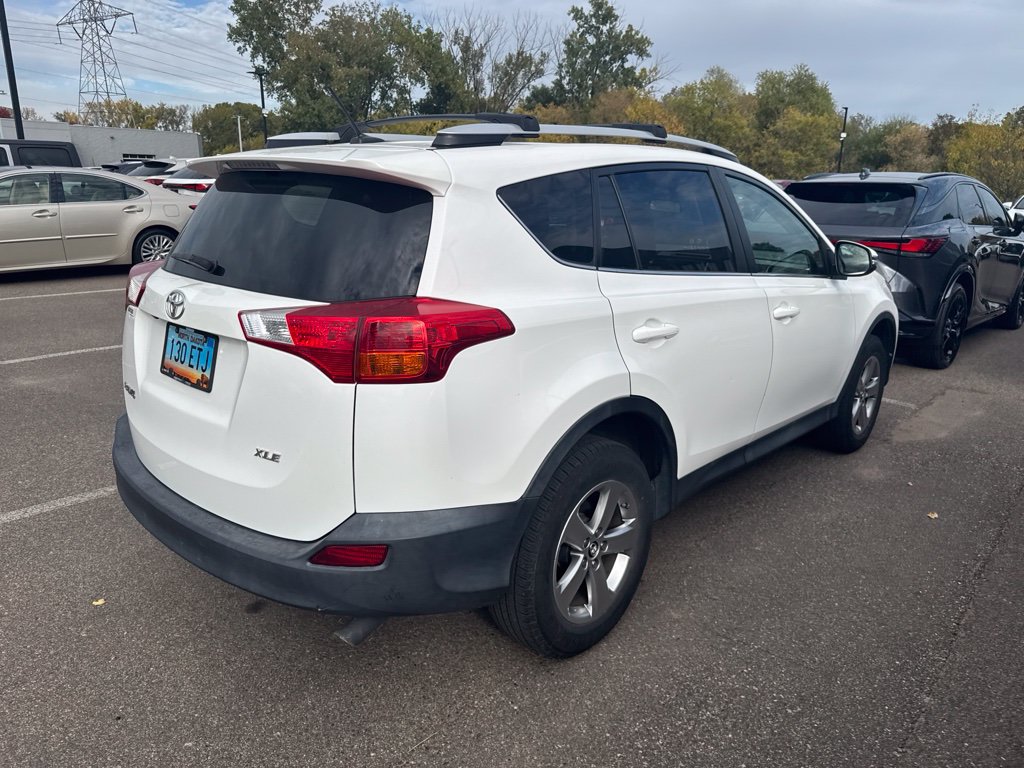 Used 2015 Toyota RAV4 XLE FWD image 7