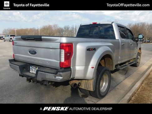 Used 2017 Ford F350 Lariat w/ Lariat Ultimate Package image 4