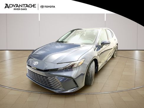 New 2026 Toyota Camry XLE FWD image 4
