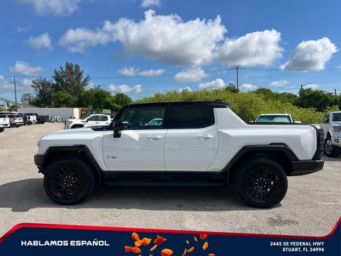New 2026 GMC Hummer EV 4x4 Crew Cab image 4