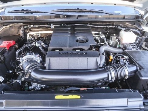 Used 2025 Nissan Frontier SV RWD image 26