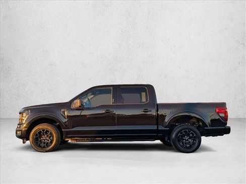 Used 2024 Ford F150 XLT w/ XLT Black Appearance Package image 8