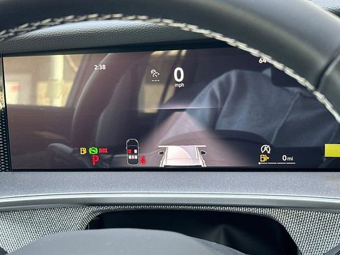 New 2026 Volkswagen Tiguan S image 22