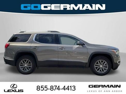 Used 2019 GMC Acadia SLT AWD/4WD image 9